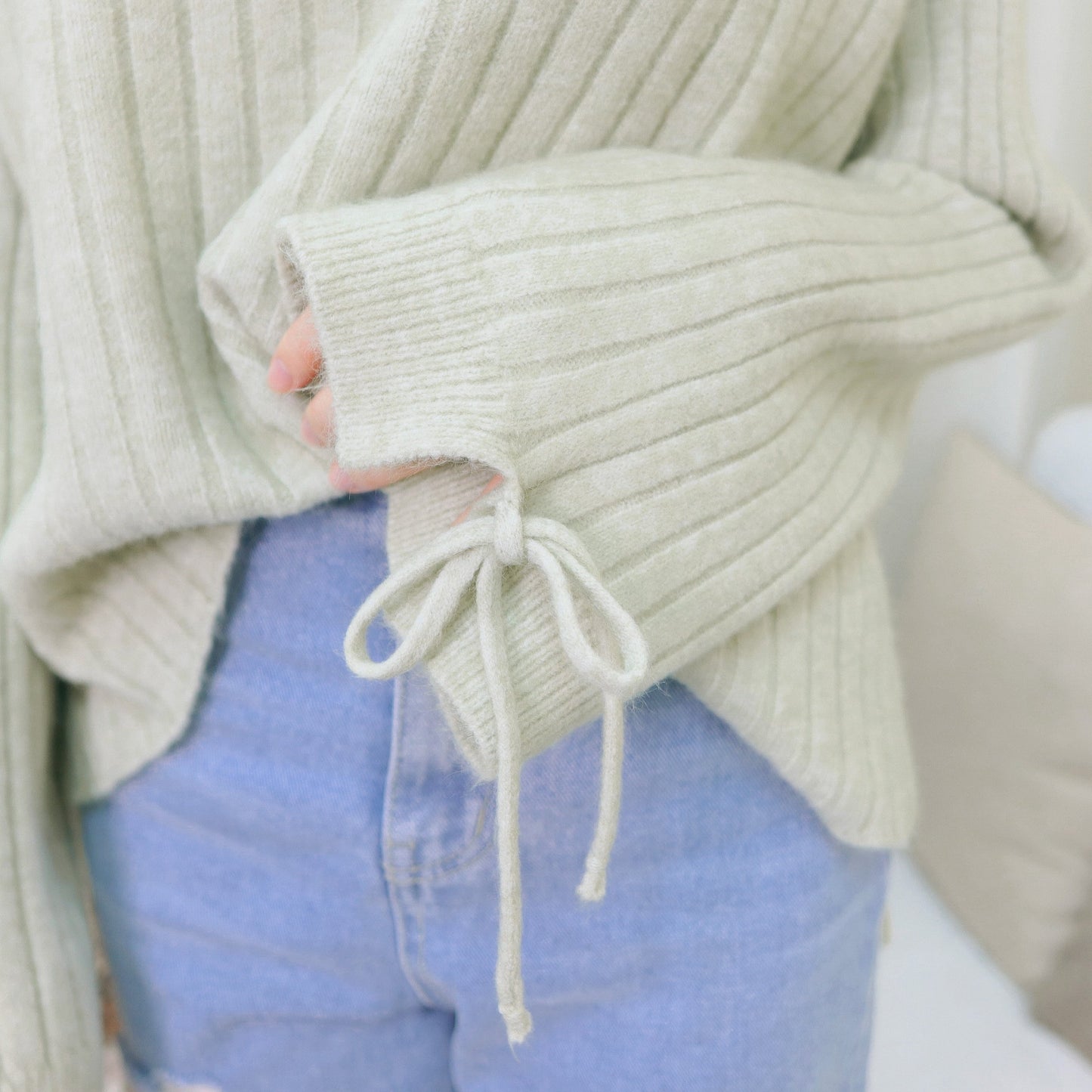 T369 BABY LOVE SWEATER - Letta A