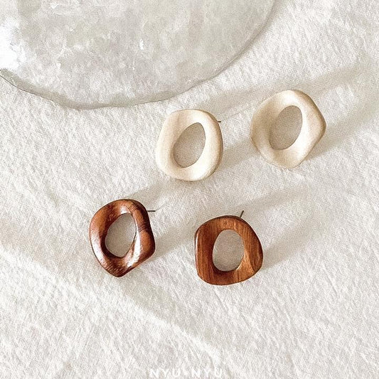 #A026 LOOK MY EYES EARRINGS - Letta A