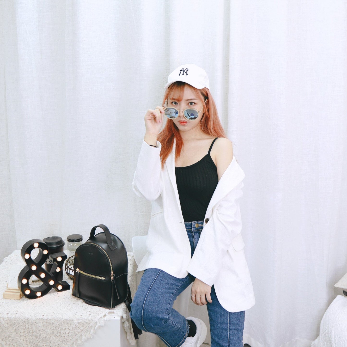 #C031 WHITE THEME OUTER - Letta A