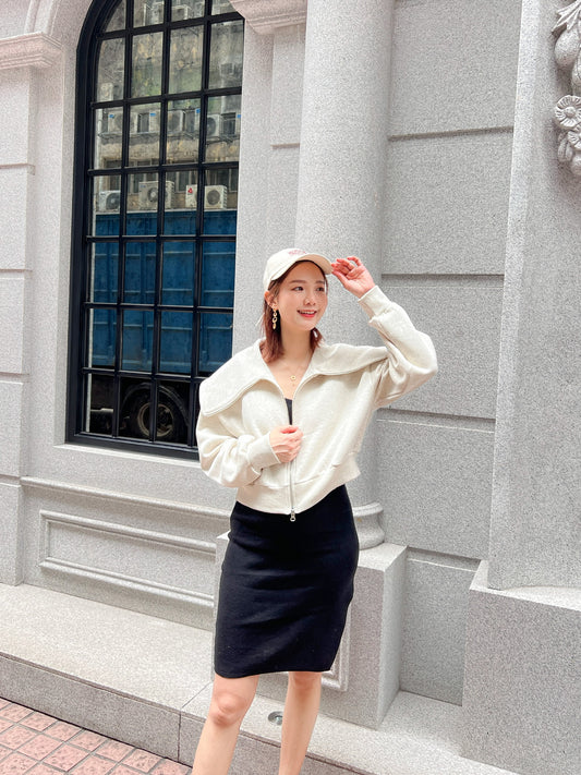 C068 燕麥色外衣