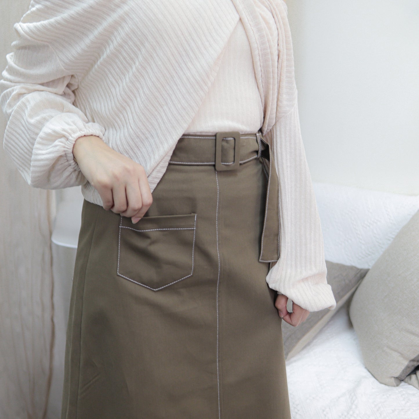B122 SOULMATE SKIRT - Letta A