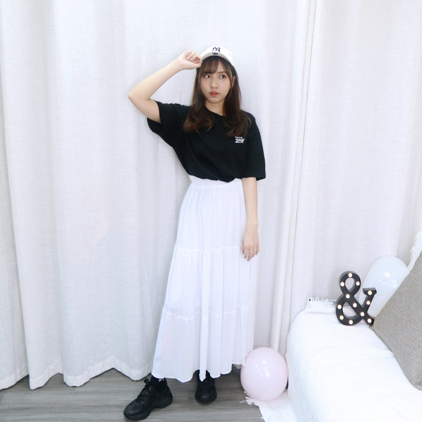 #B096 IN BETWEEN SKIRT - Letta A