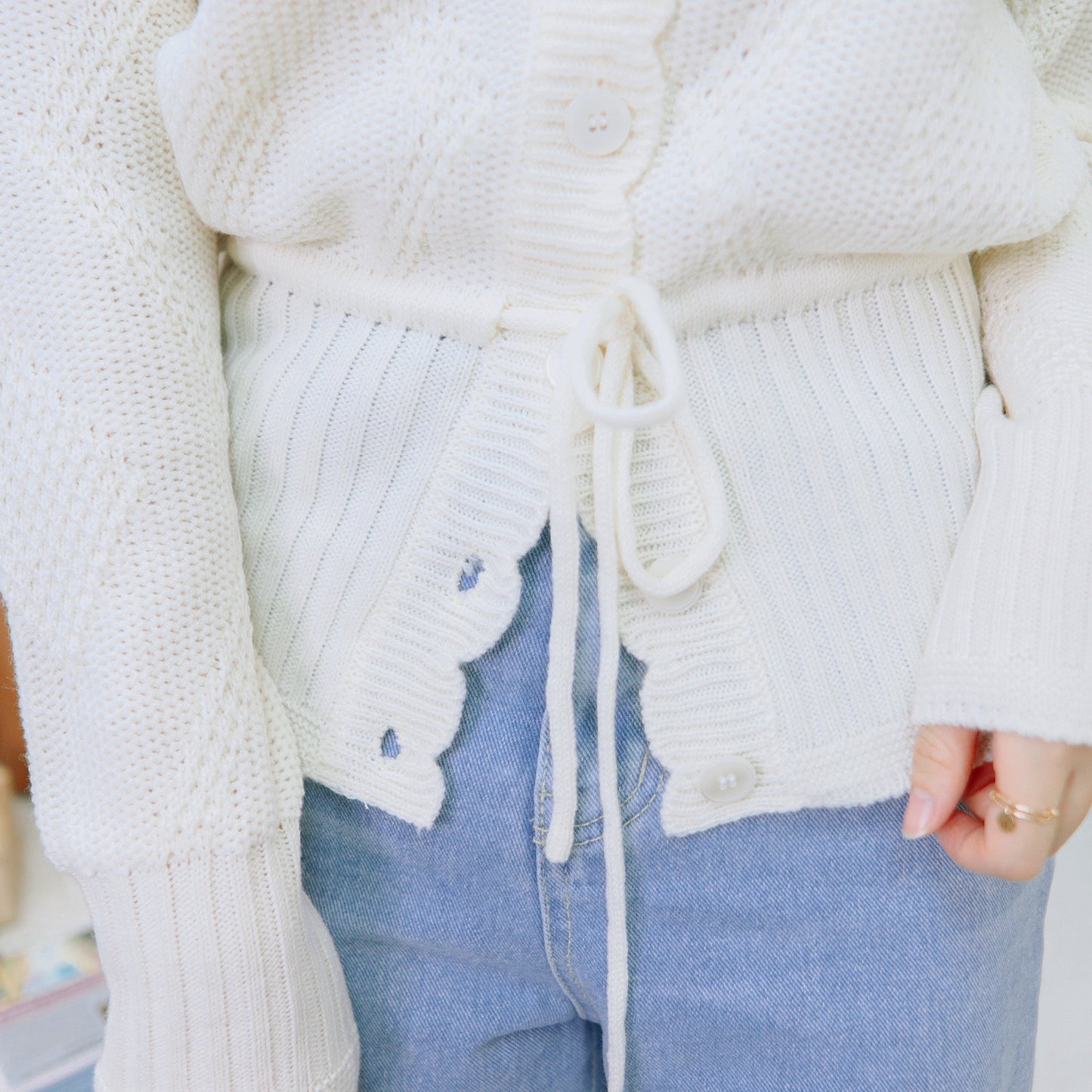 T371 MILKY LIGHT KNIT TOP - Letta A