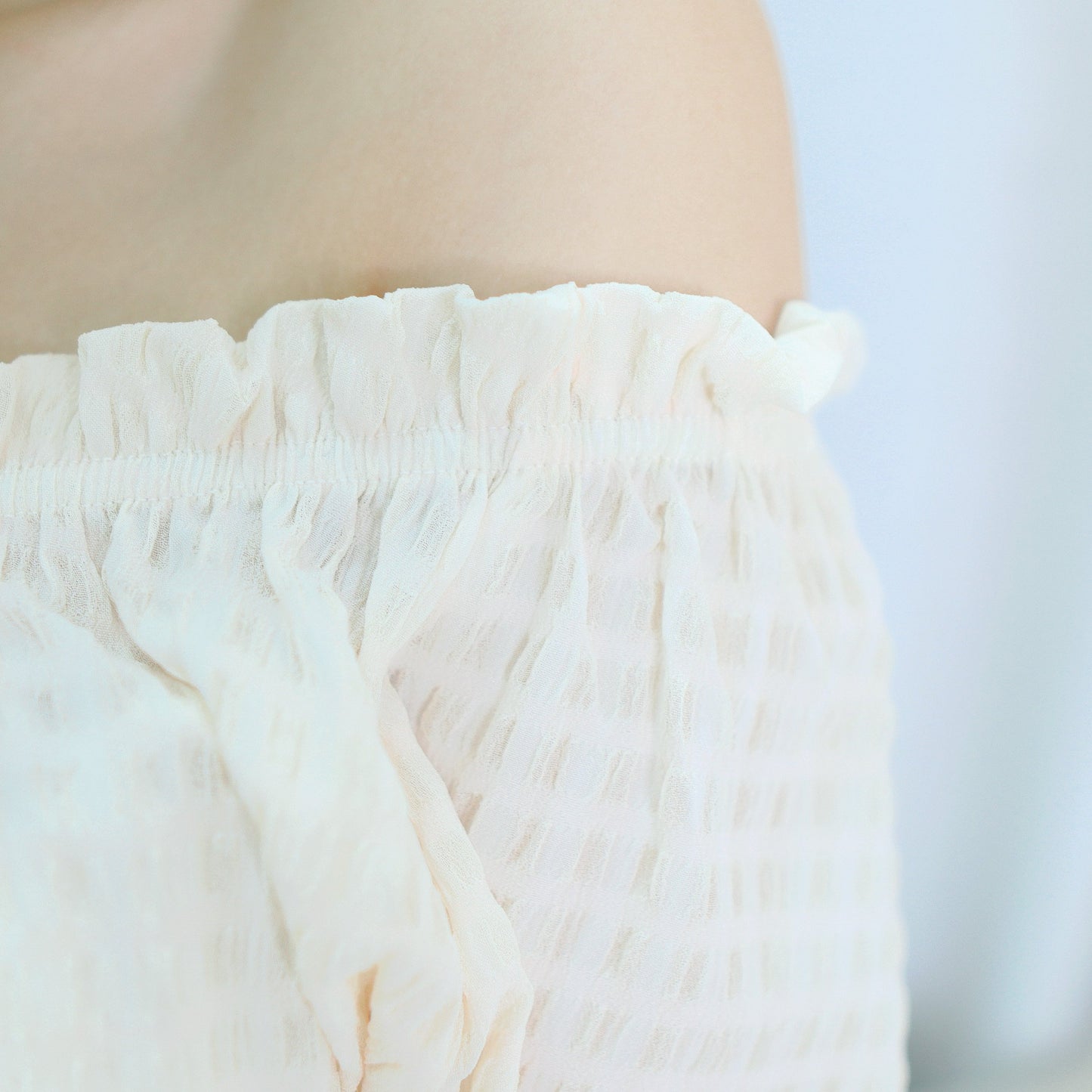 #T309 SOPHIA OFFSHOULDER TOP - Letta A