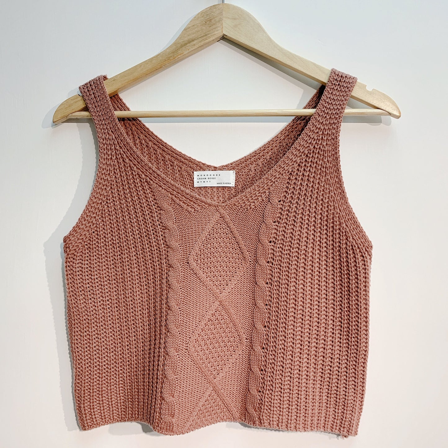 #T223 LITTLE KNIT VEST - Letta A