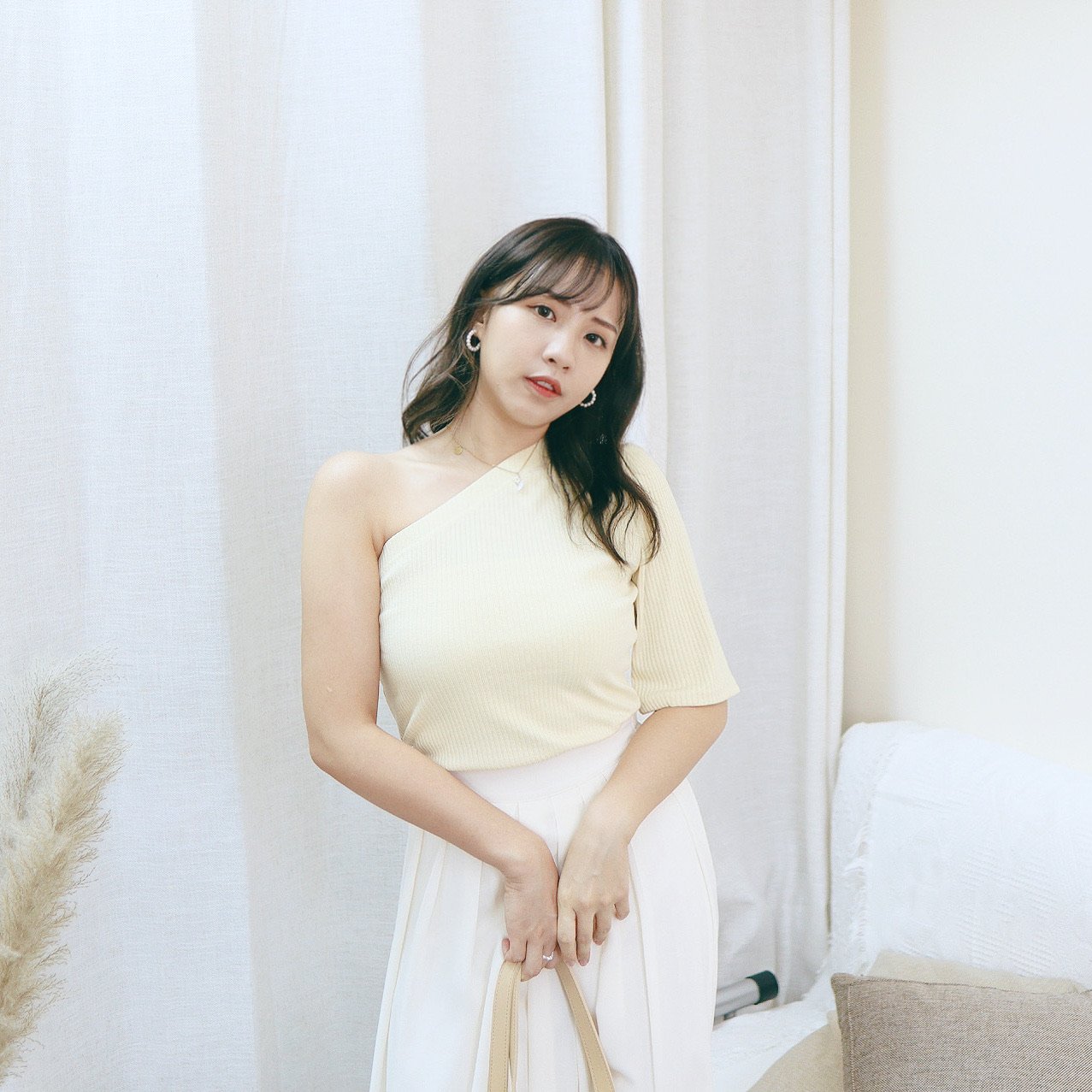 #T322 HAPPY DAY OFFSHOULDER TOP - Letta A