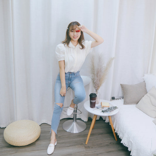 #J001 I GOT YOU ANKLECUT JEANS