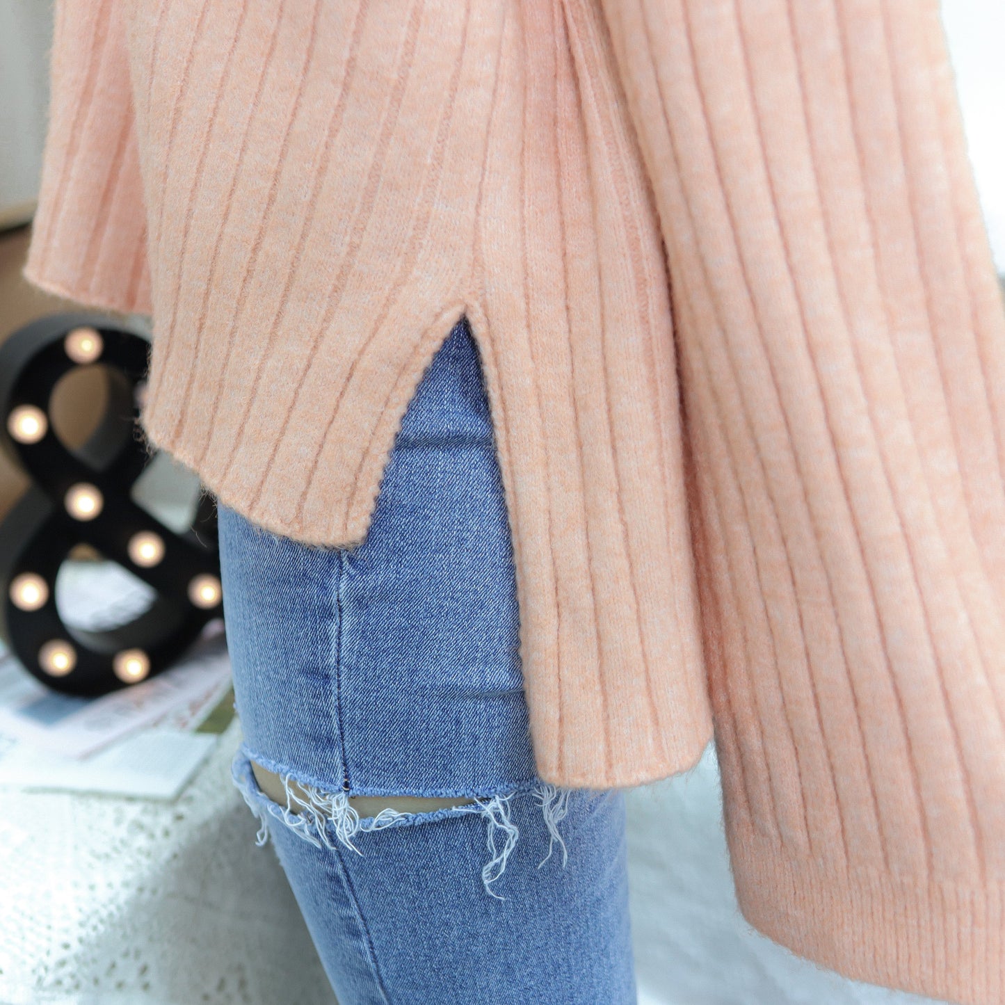 T369 BABY LOVE SWEATER - Letta A