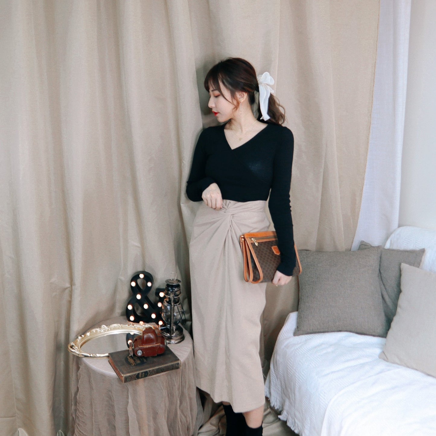 B127 TURNING SKIRT - Letta A