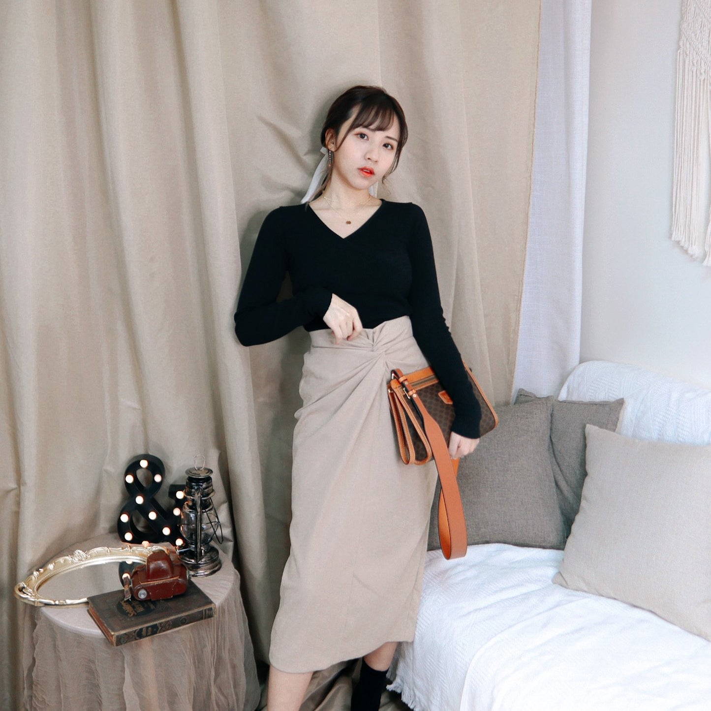B127 TURNING SKIRT - Letta A