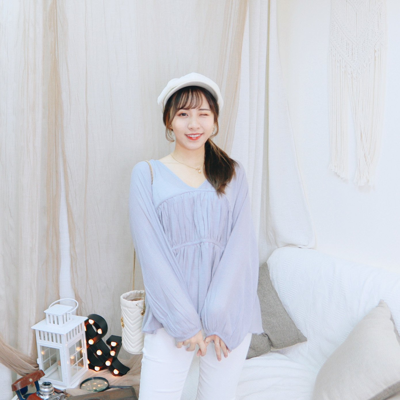 T392 ARITA V-NECK TOP - Letta A