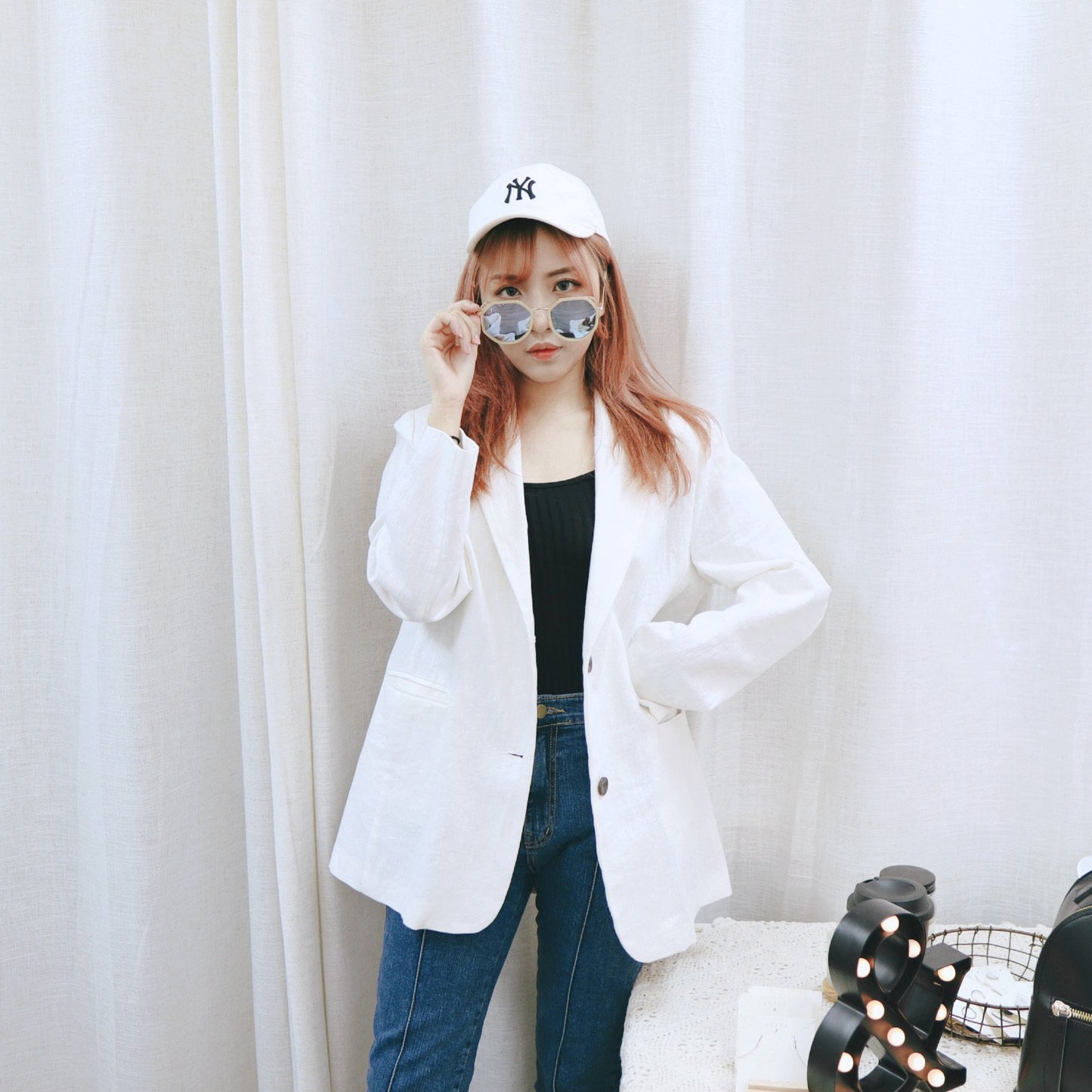 #C031 WHITE THEME OUTER - Letta A