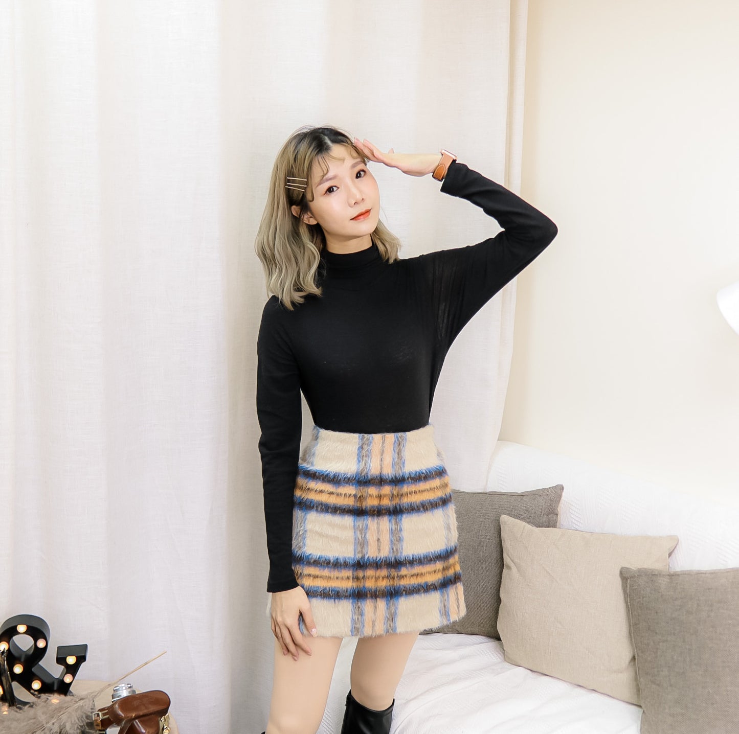 B147 BLUE BELL FLUFFY SKIRT