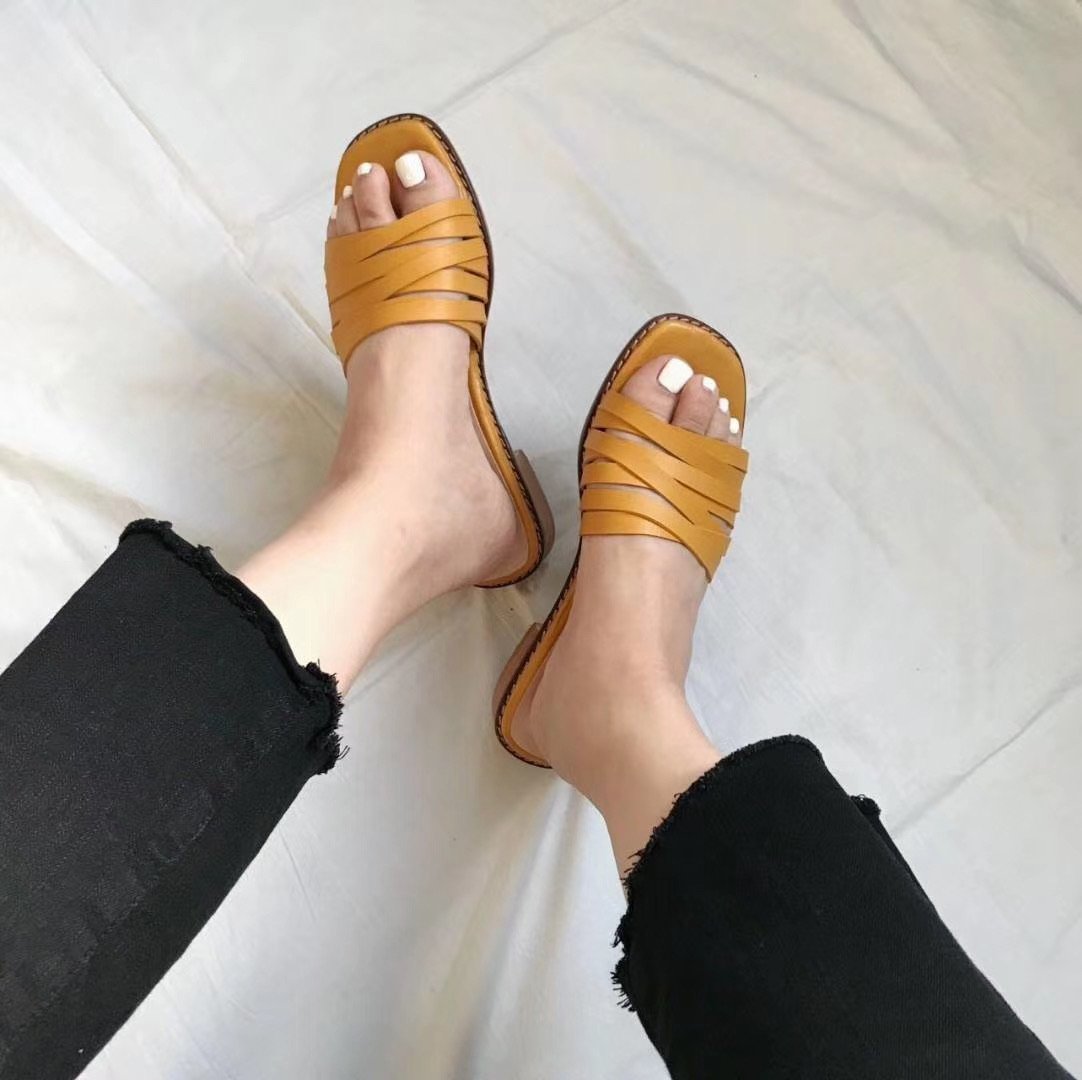 #PO004 WONT LET GO SANDAL - Letta A