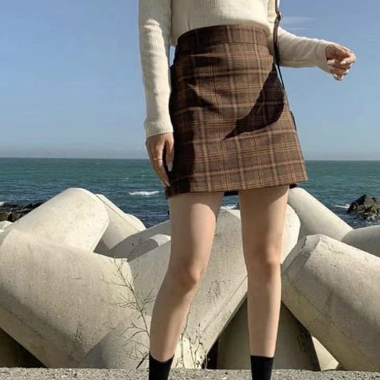 B125 BROWNIE CHECKED SKIRT - Letta A