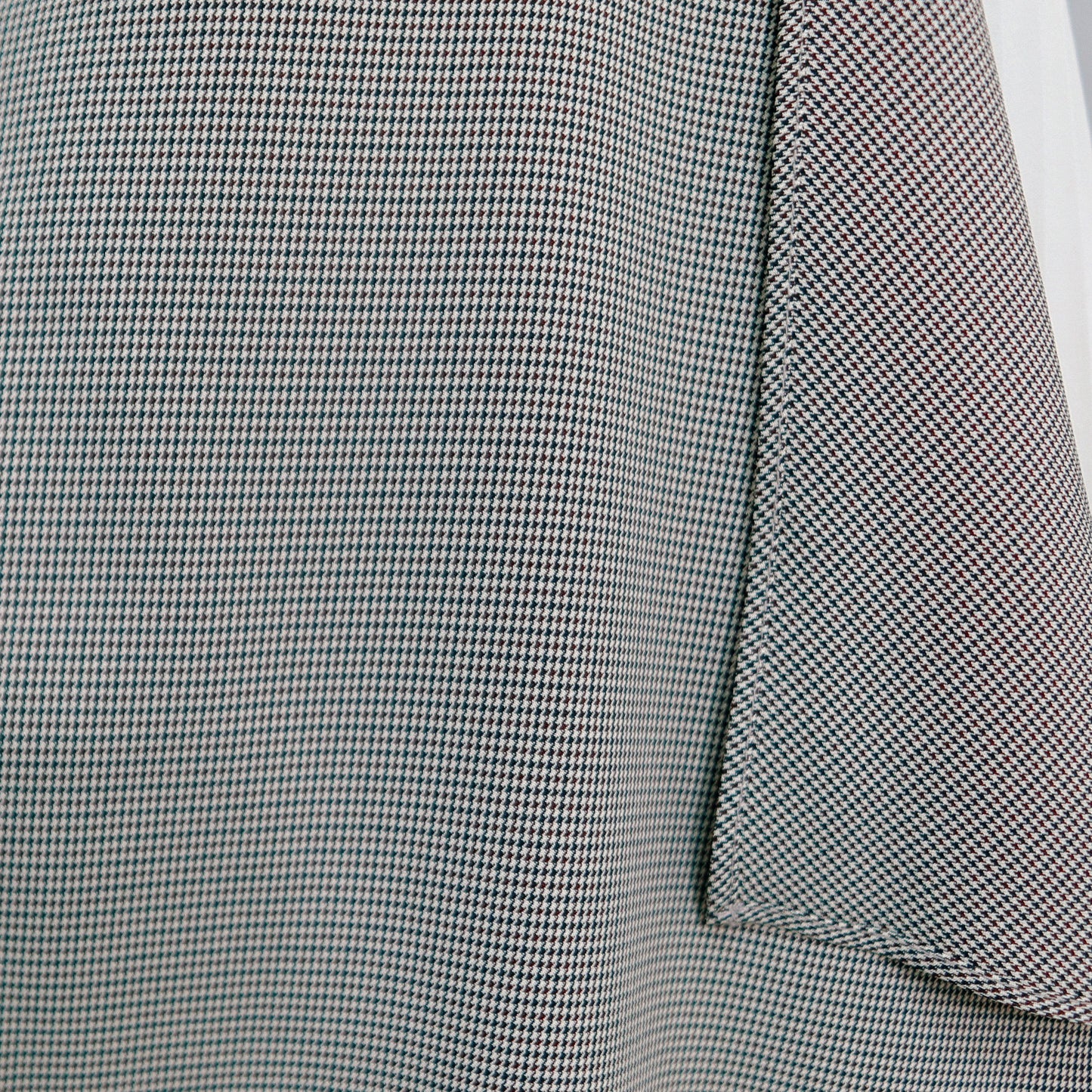 B124 STYLISH CHECKED SKIRT - Letta A