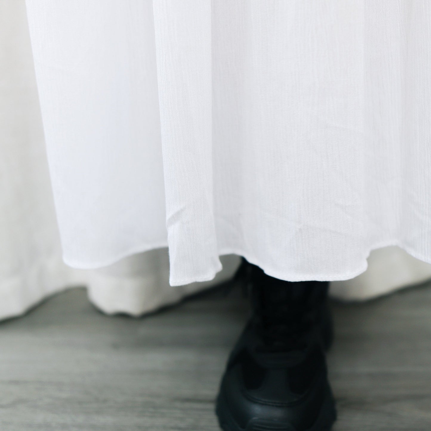 #B096 IN BETWEEN SKIRT - Letta A