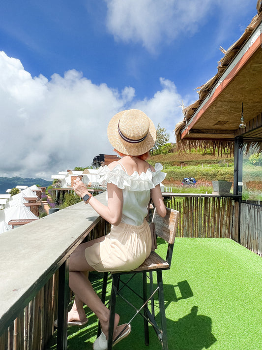 TH012 WHITE RUFFLE TOP