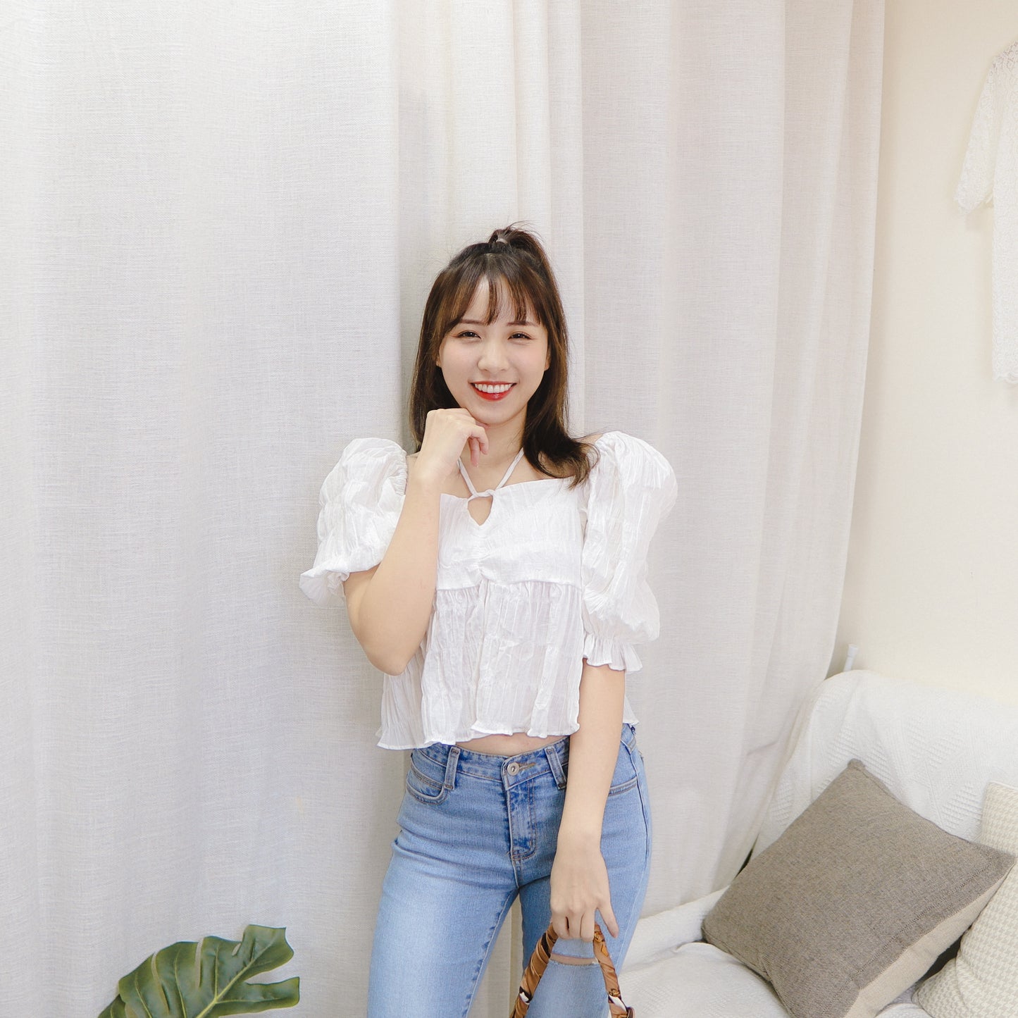 T589 SATURDAY TOP