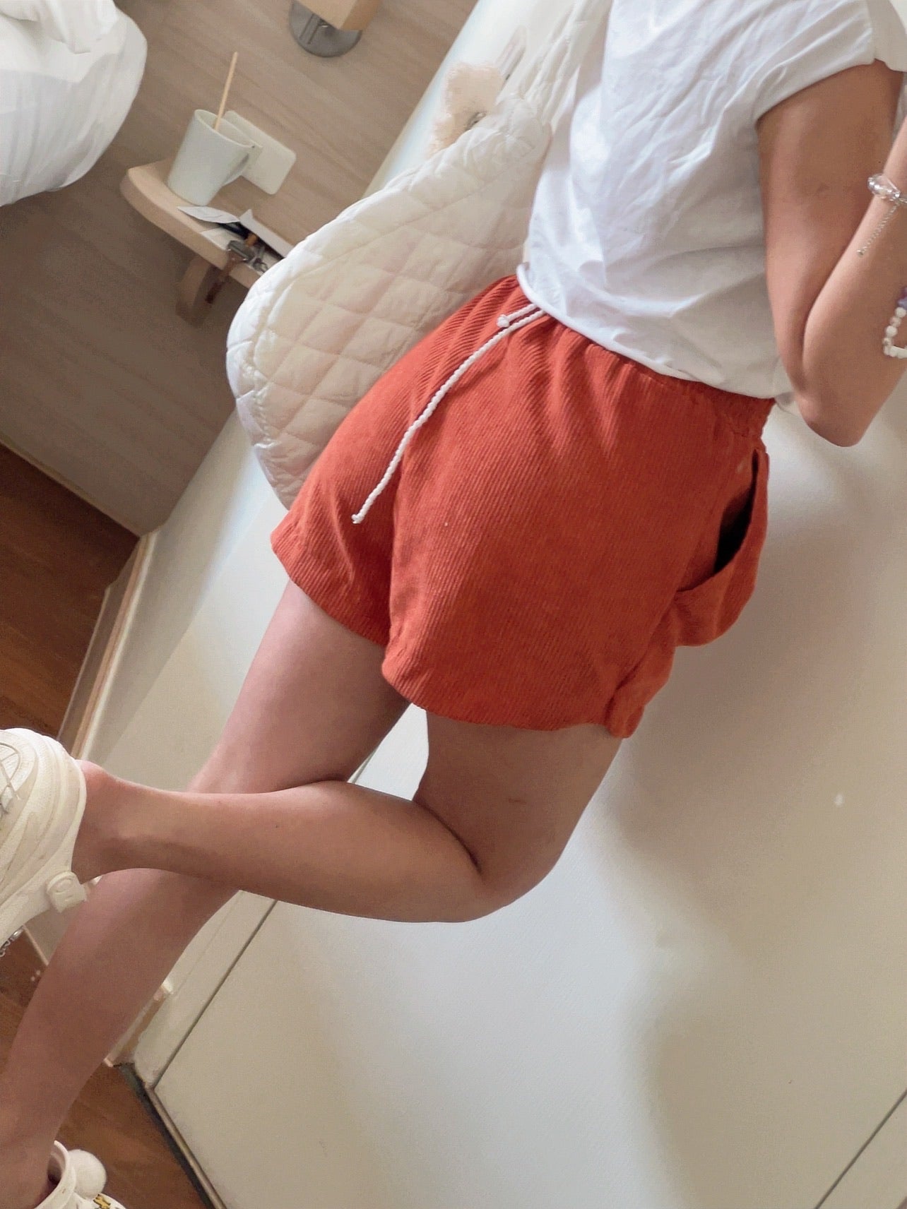 TH060 POLLY SHORTS