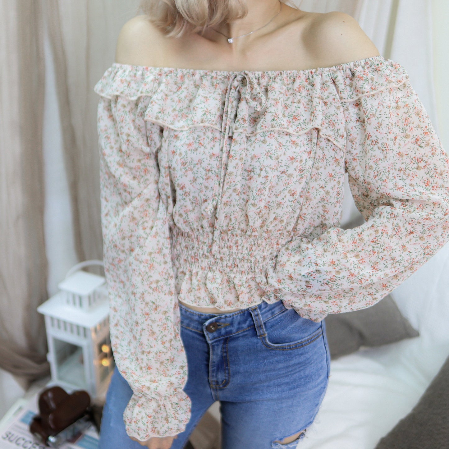 T394 DAISY OFF-SHOULDER TOP - Letta A