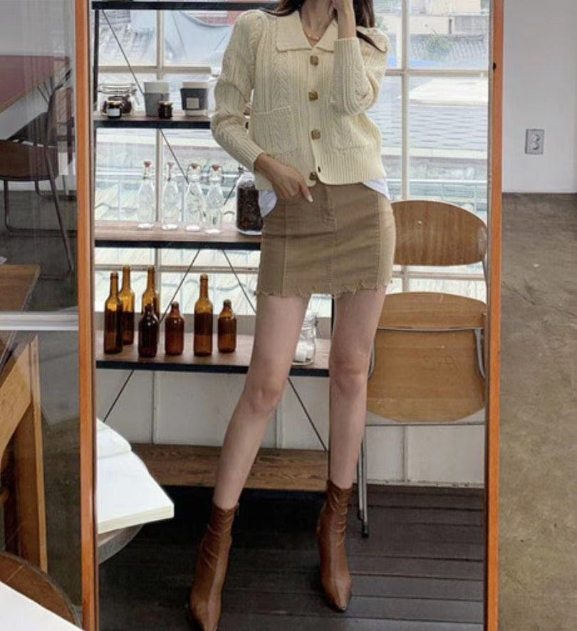 B130 COFFEE DENIM SKIRT