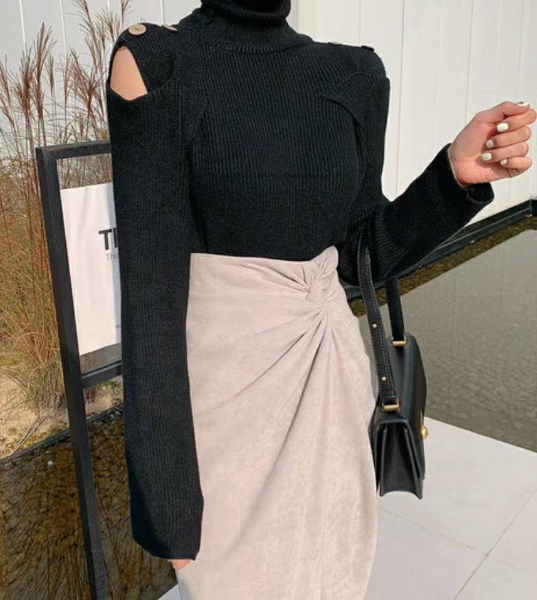 B127 TURNING SKIRT - Letta A