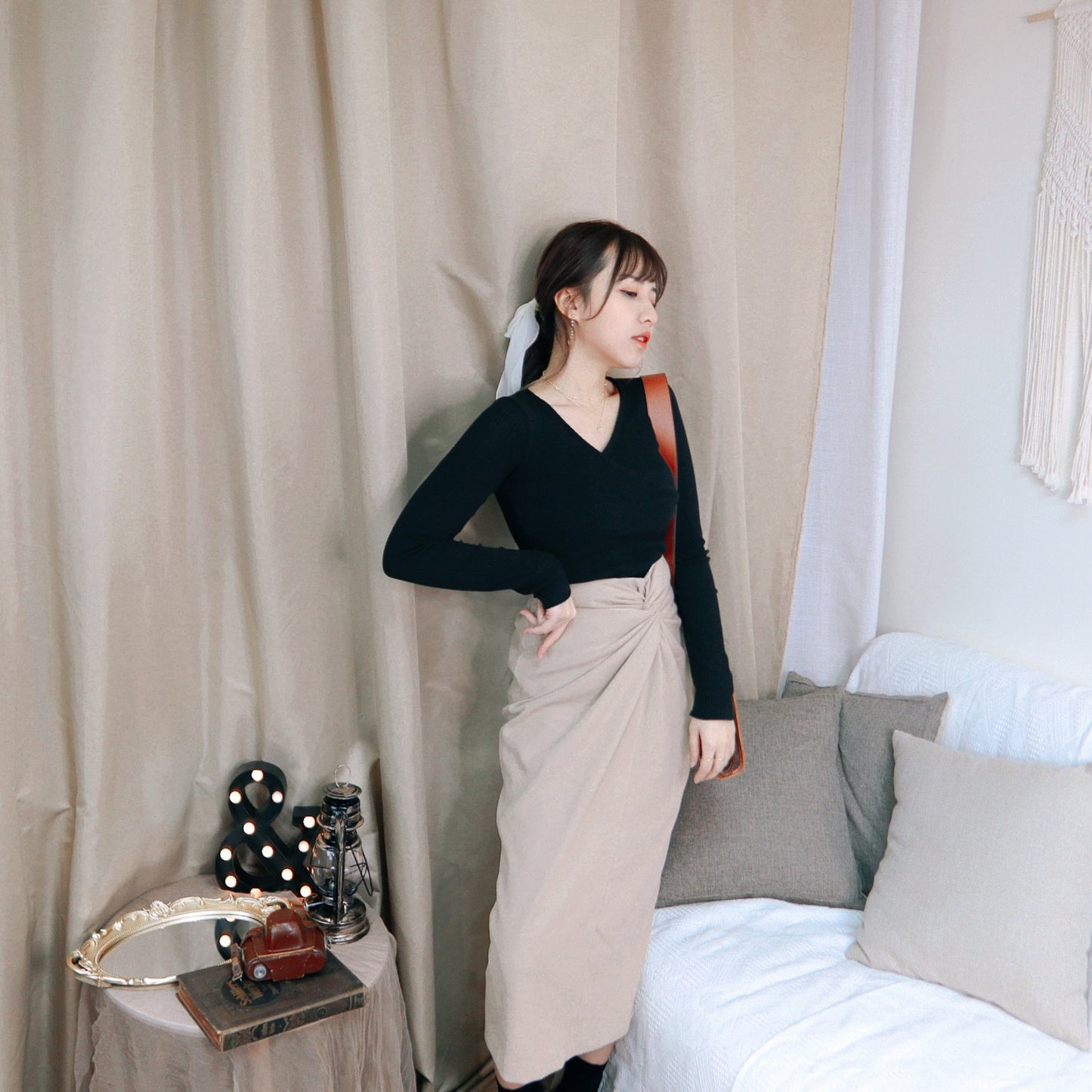 B127 TURNING SKIRT - Letta A