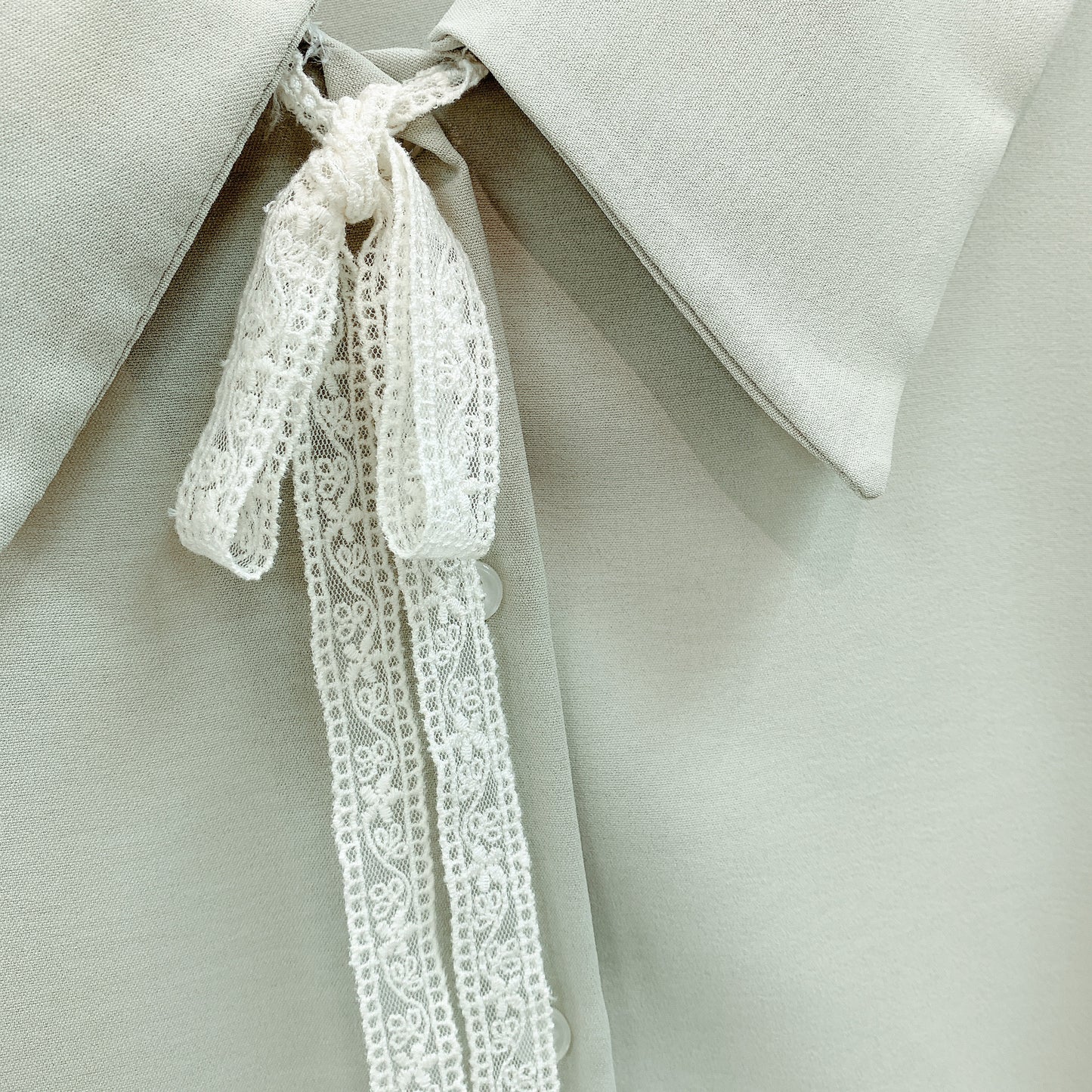 T481 NICE RIBBON BLOUSE