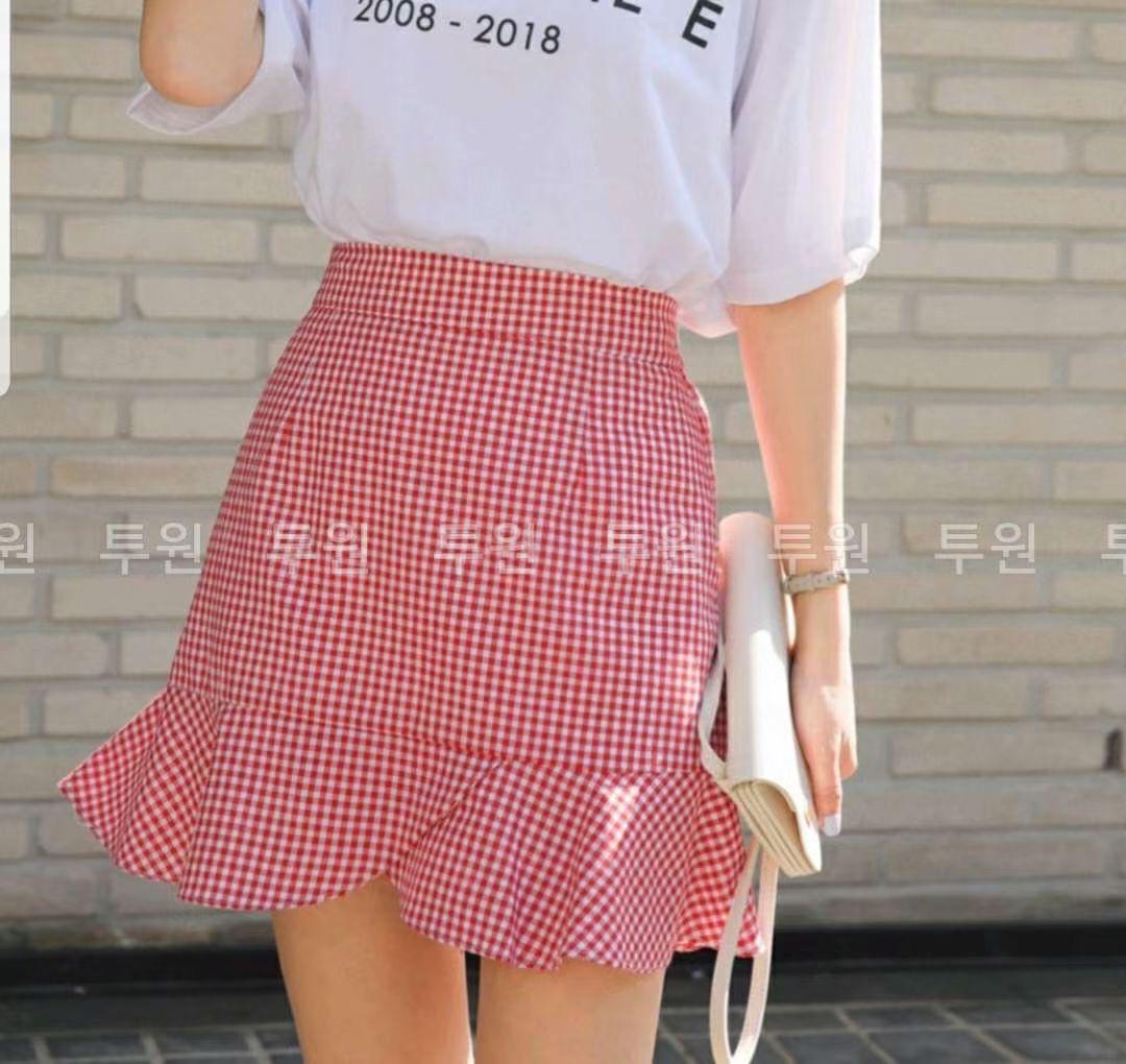 B176 SEE ME CHECKED SKIRT
