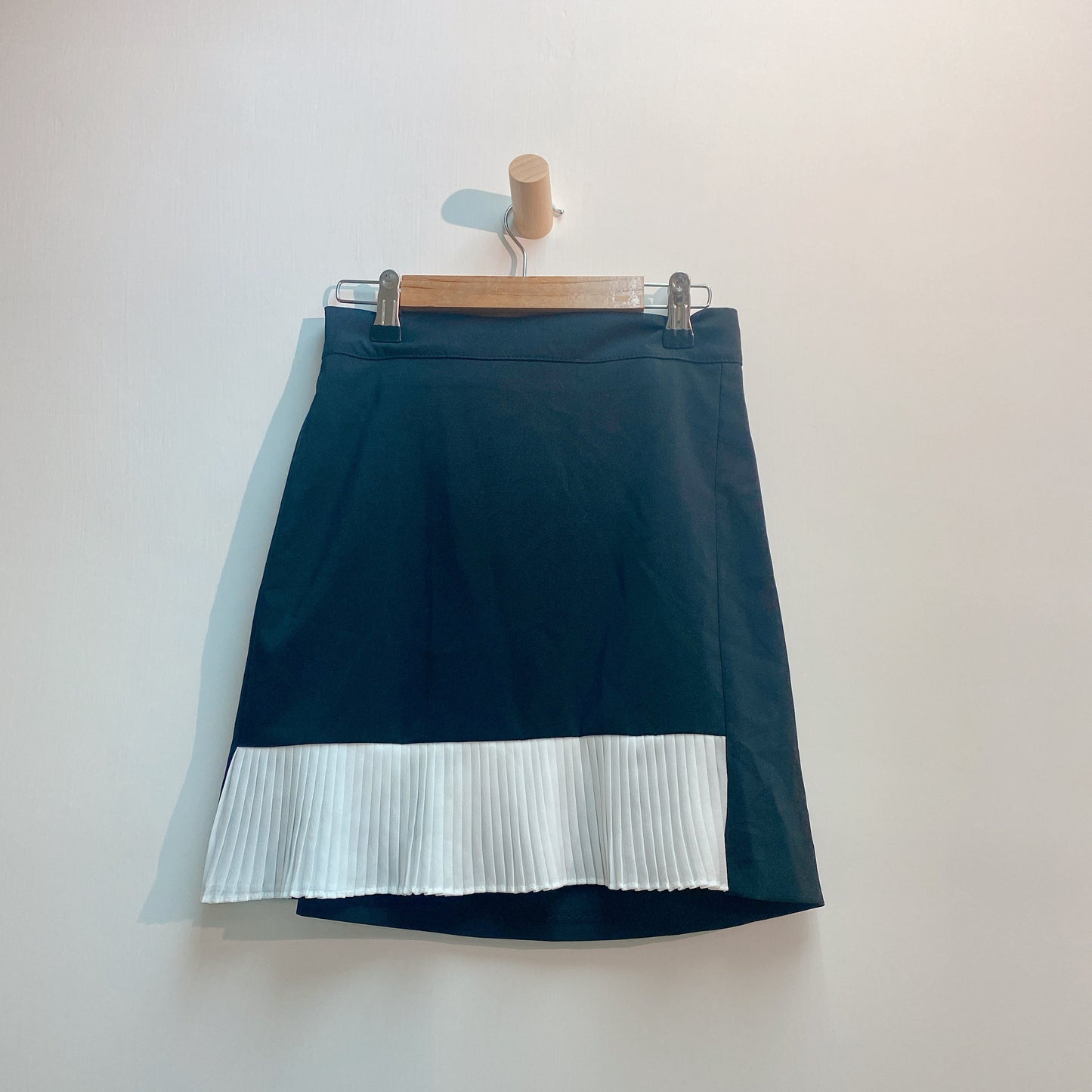 #B106 PIANO SKIRT - Letta A