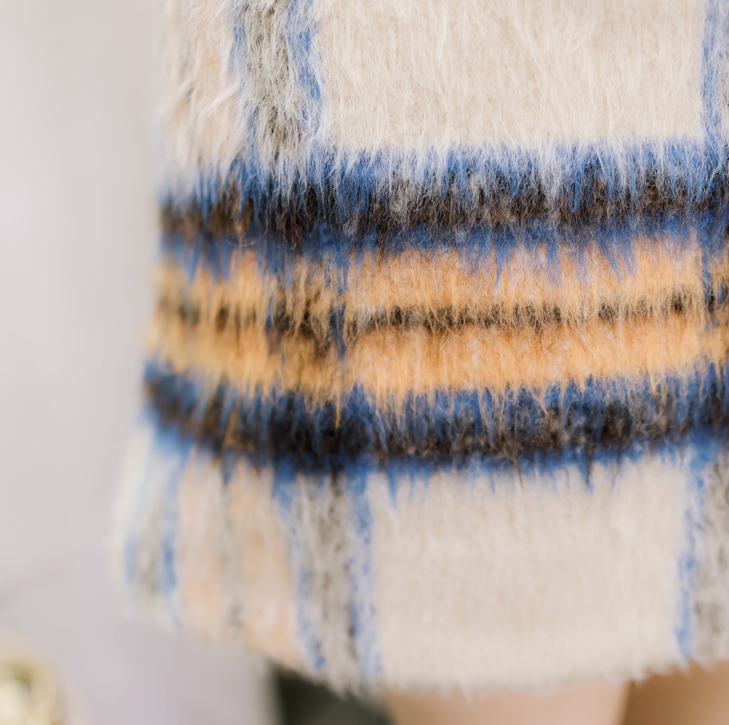 B147 BLUE BELL FLUFFY SKIRT