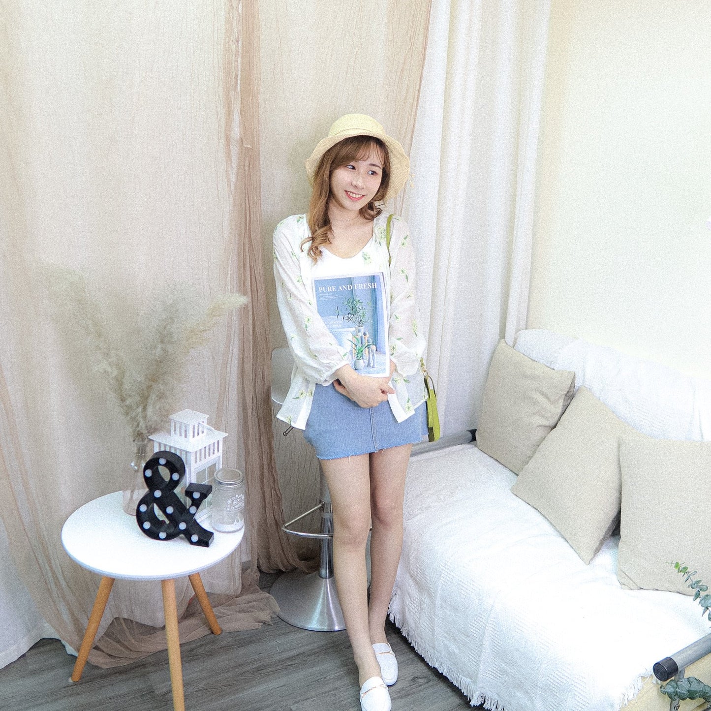 #T343 COLLECTION FLORAL BLOUSE - Letta A