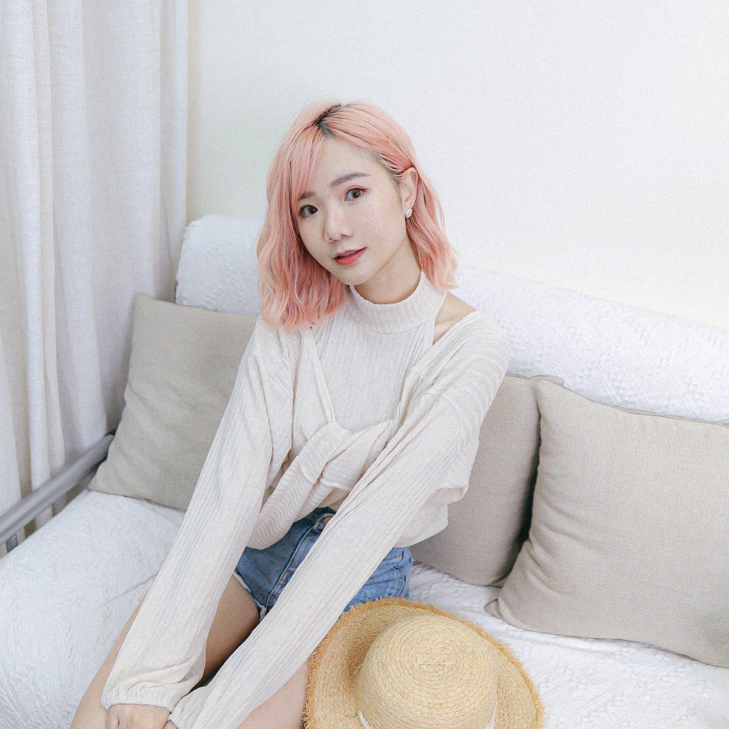 #T254 MACARON LOVE TOP - Letta A