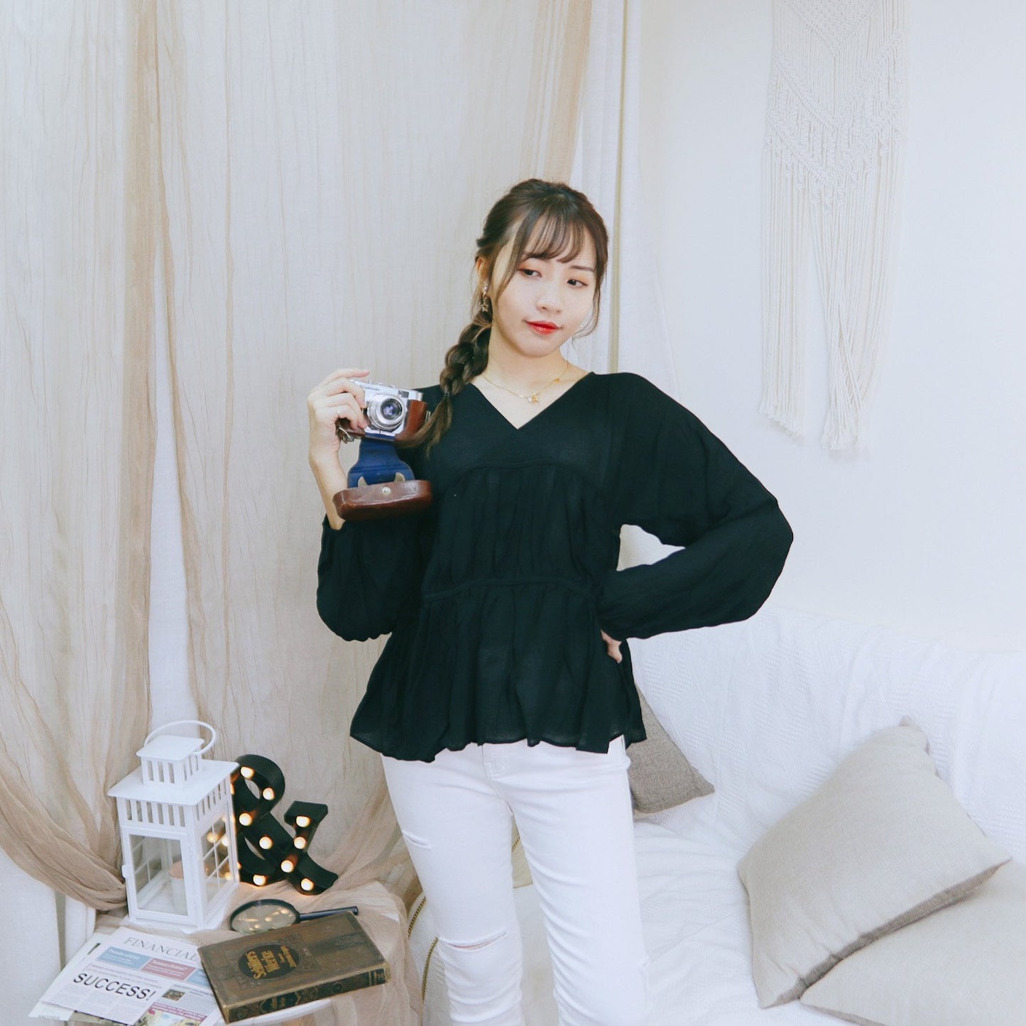 T392 ARITA V-NECK TOP - Letta A