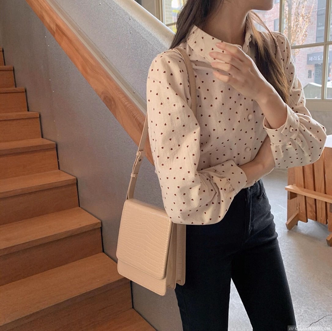 T432 RED HEART DOT BLOUSE