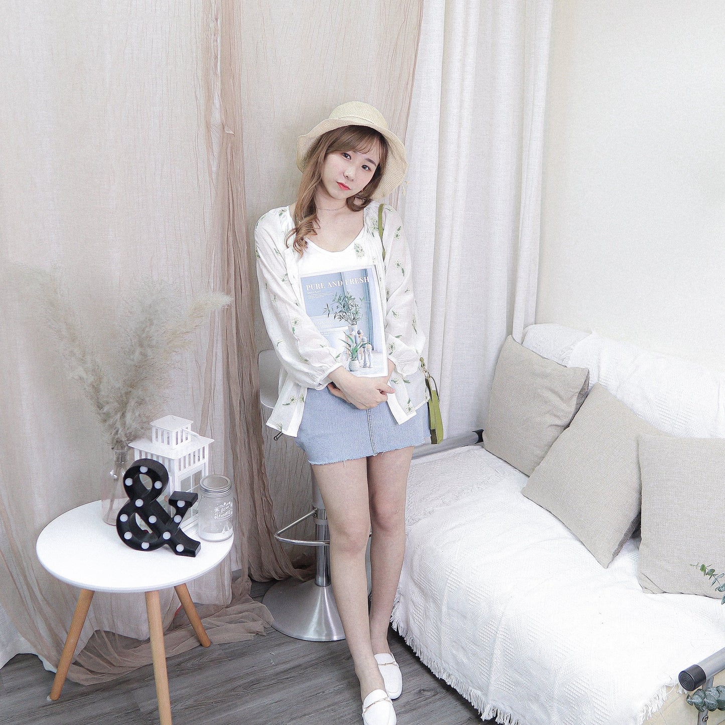 #T343 COLLECTION FLORAL BLOUSE - Letta A