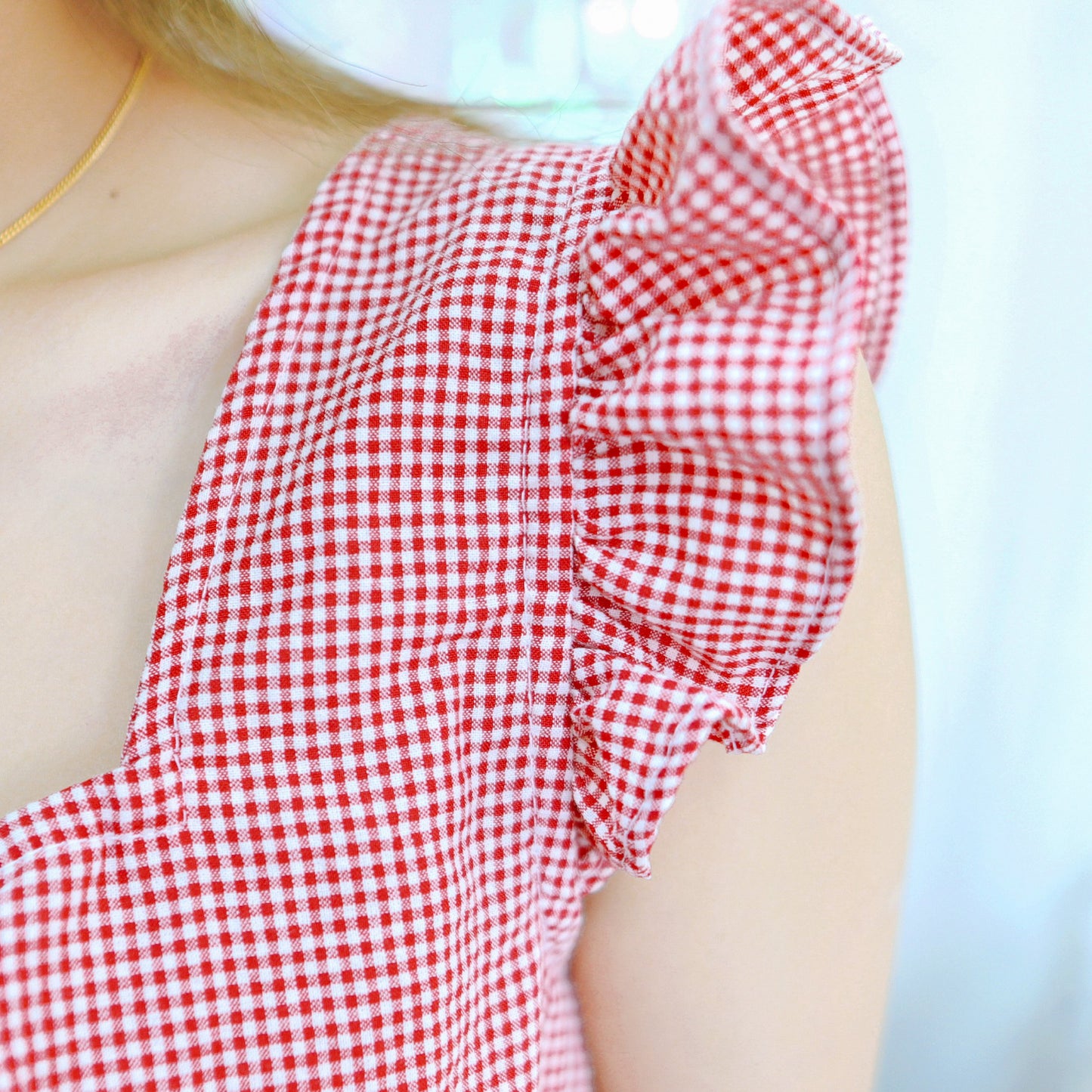 T355 REDDISH RUFFLE TOP - Letta A