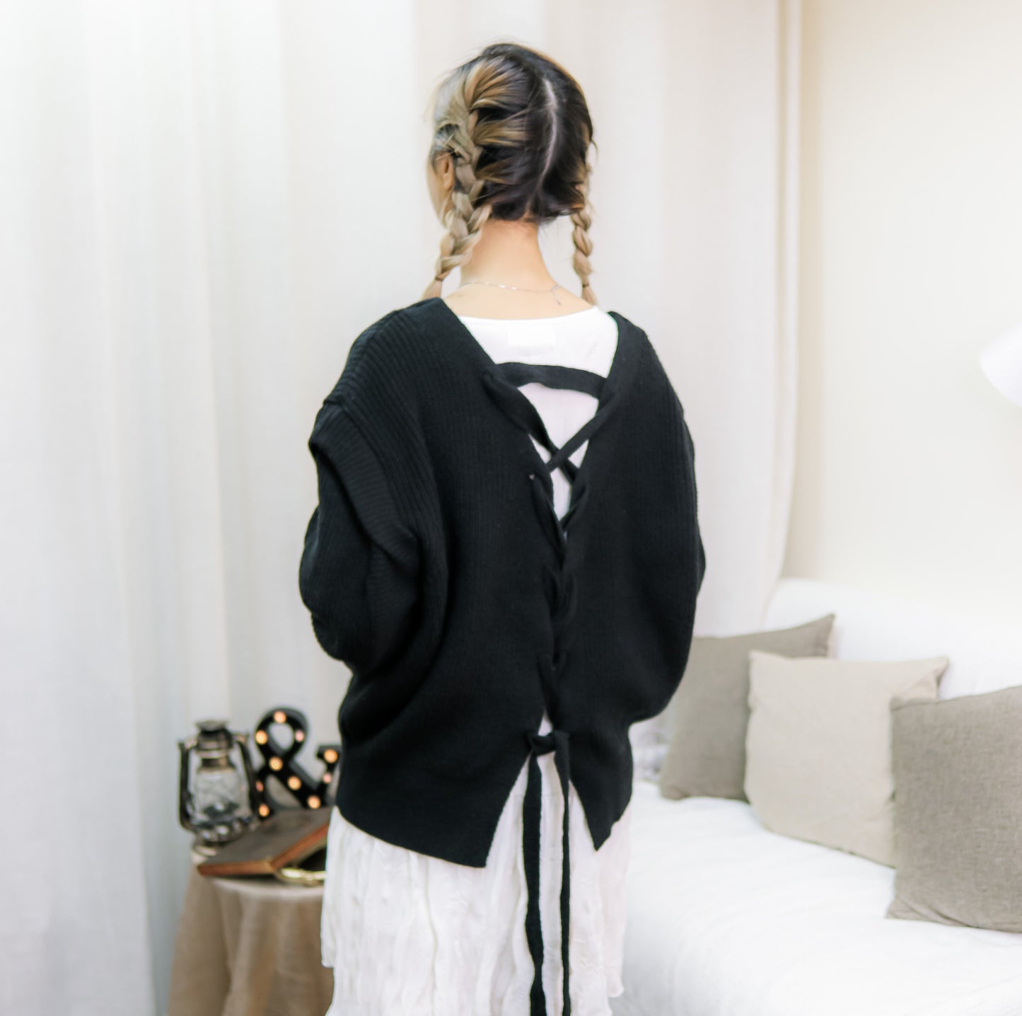 T437 RIBBON BACK SWEATER