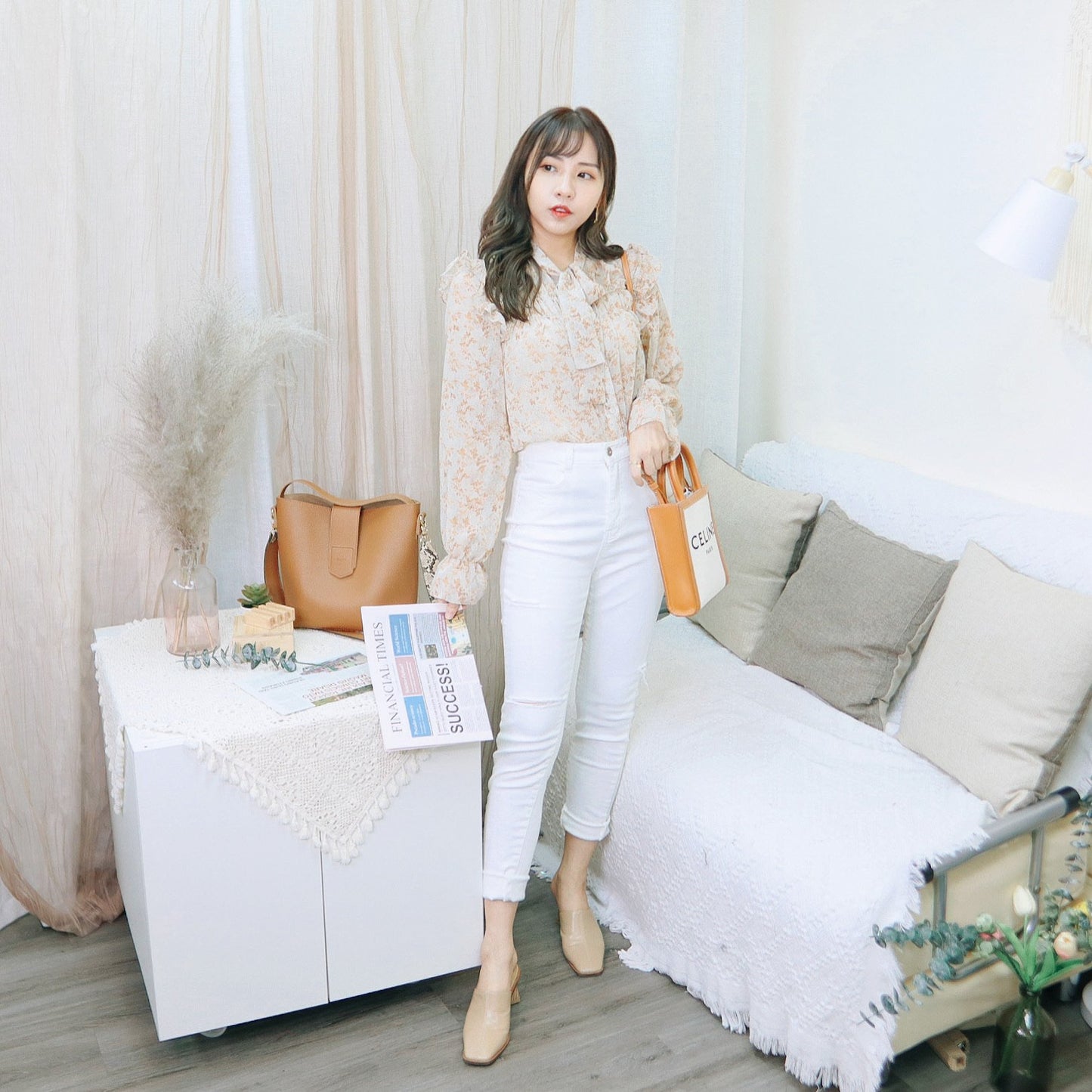 T368 ONNI FLORAL BLOUSE - Letta A