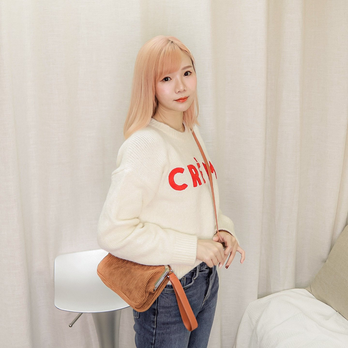 T453 CREME SWEATER