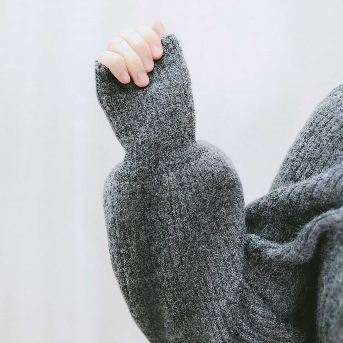 T411 WHAT AM I KNIT TOP