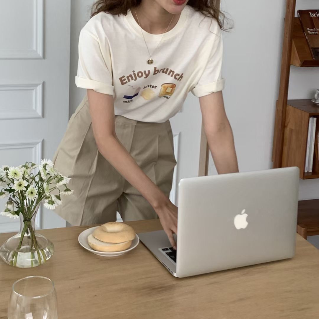 T810 PINK BRUNCH TEE