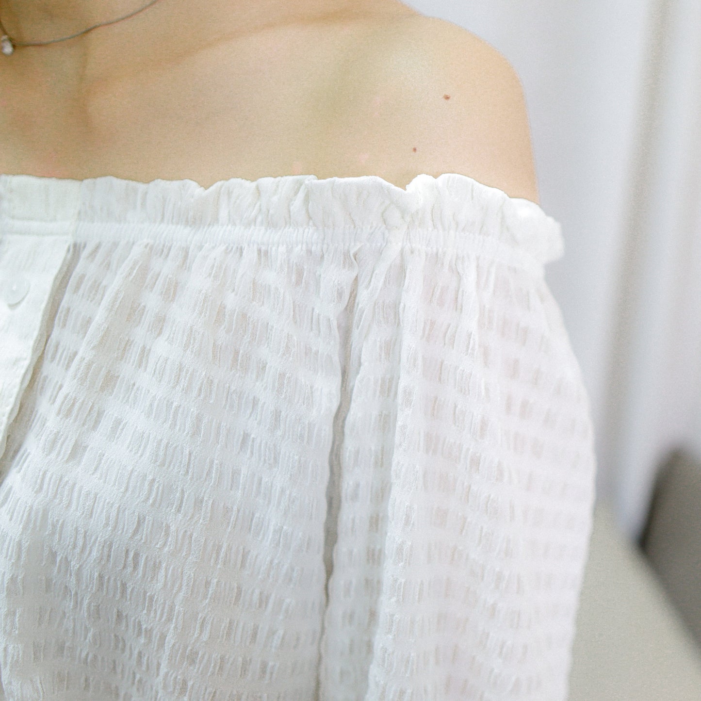 #T309 SOPHIA OFFSHOULDER TOP - Letta A