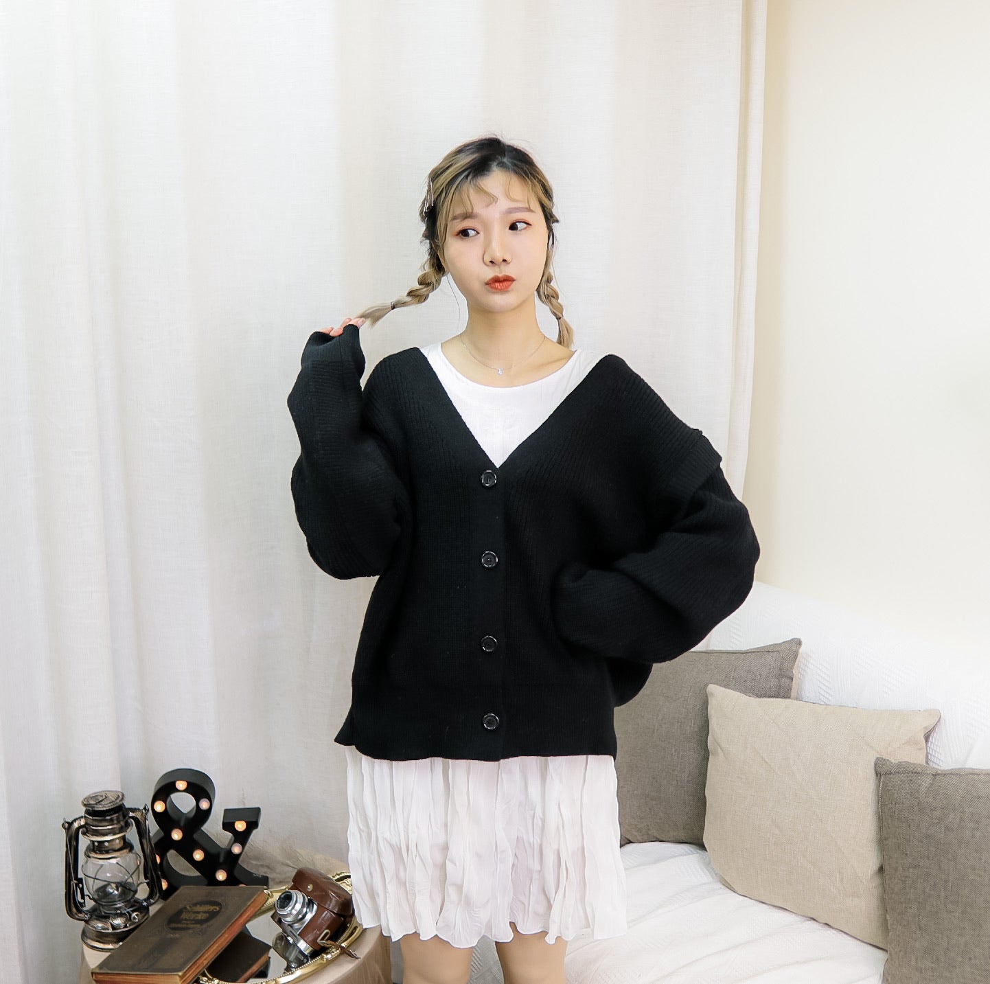 T437 RIBBON BACK SWEATER