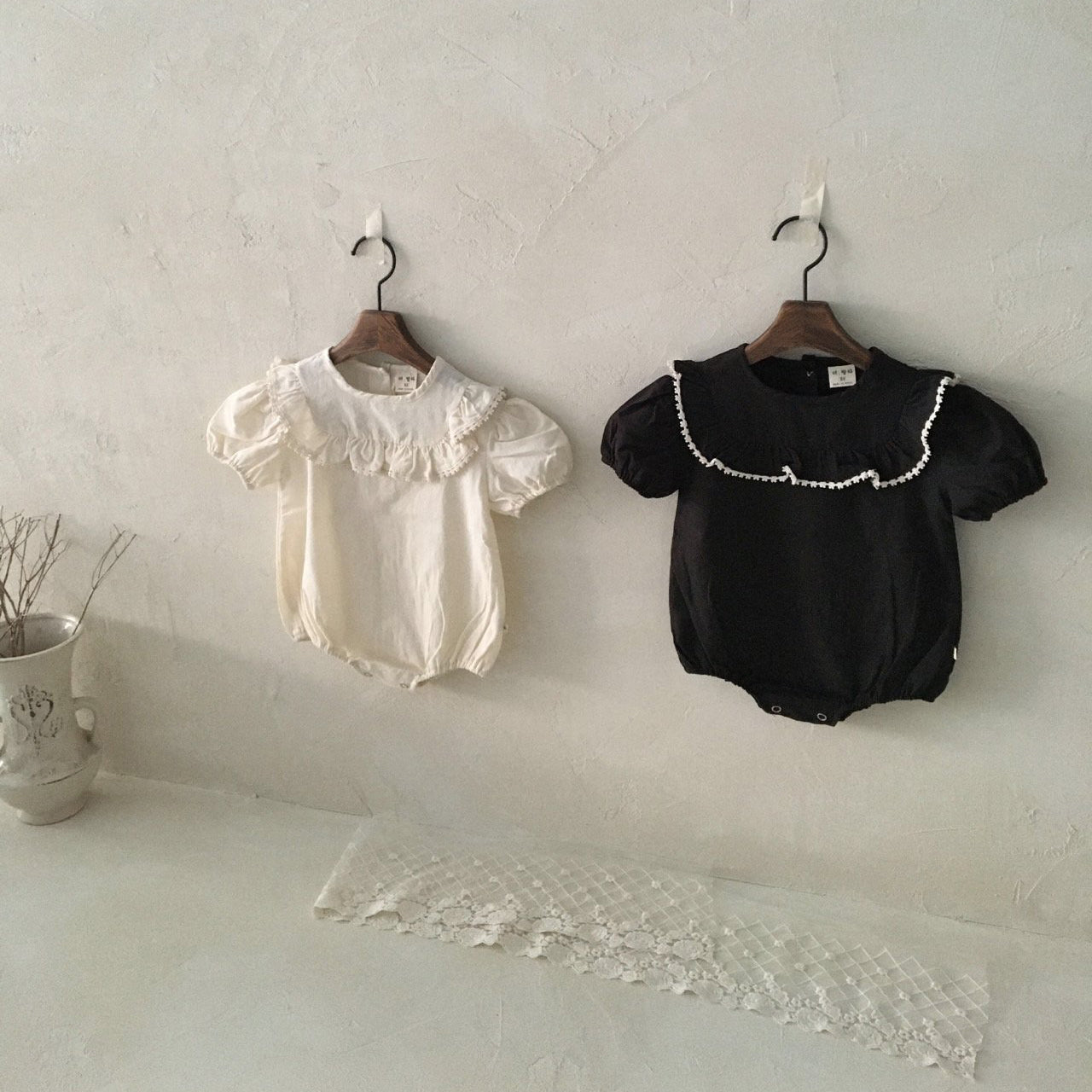 BT056 DAY BY DAY TOP