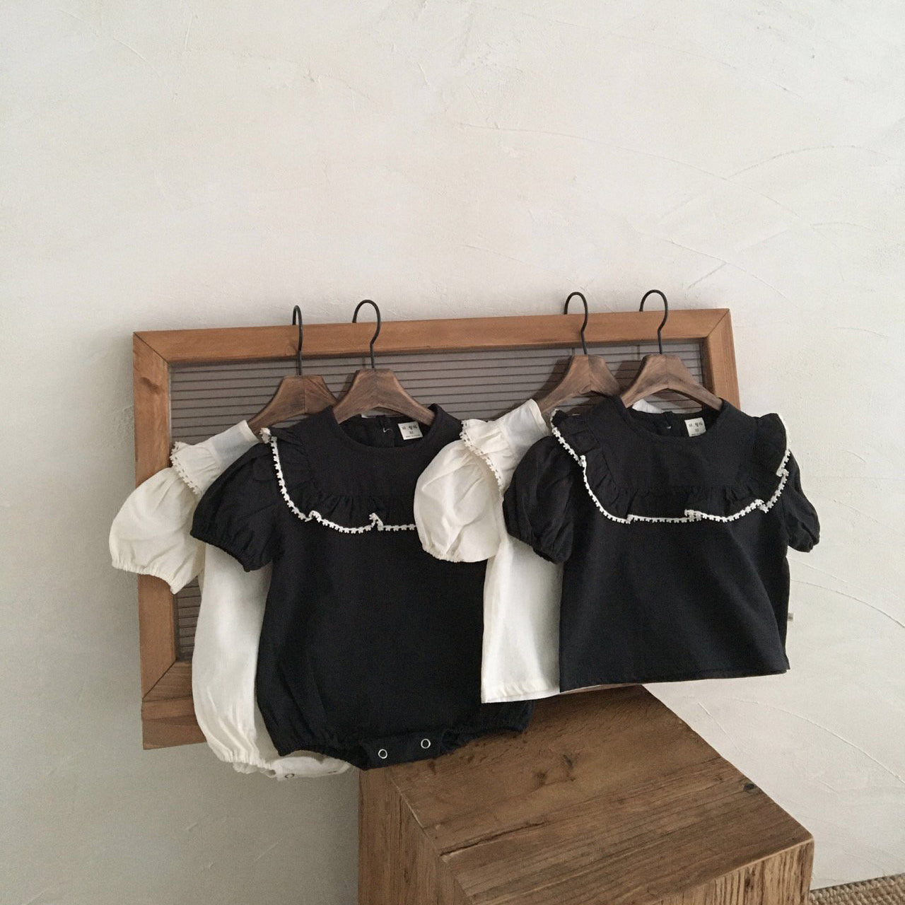 BT056 DAY BY DAY TOP