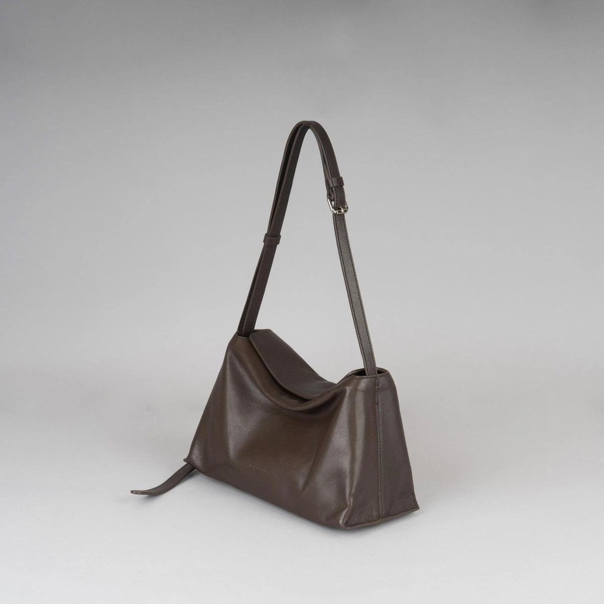 [韓國東大門代購] Bucks & Leather #BL002 Bread Bag (S/M)