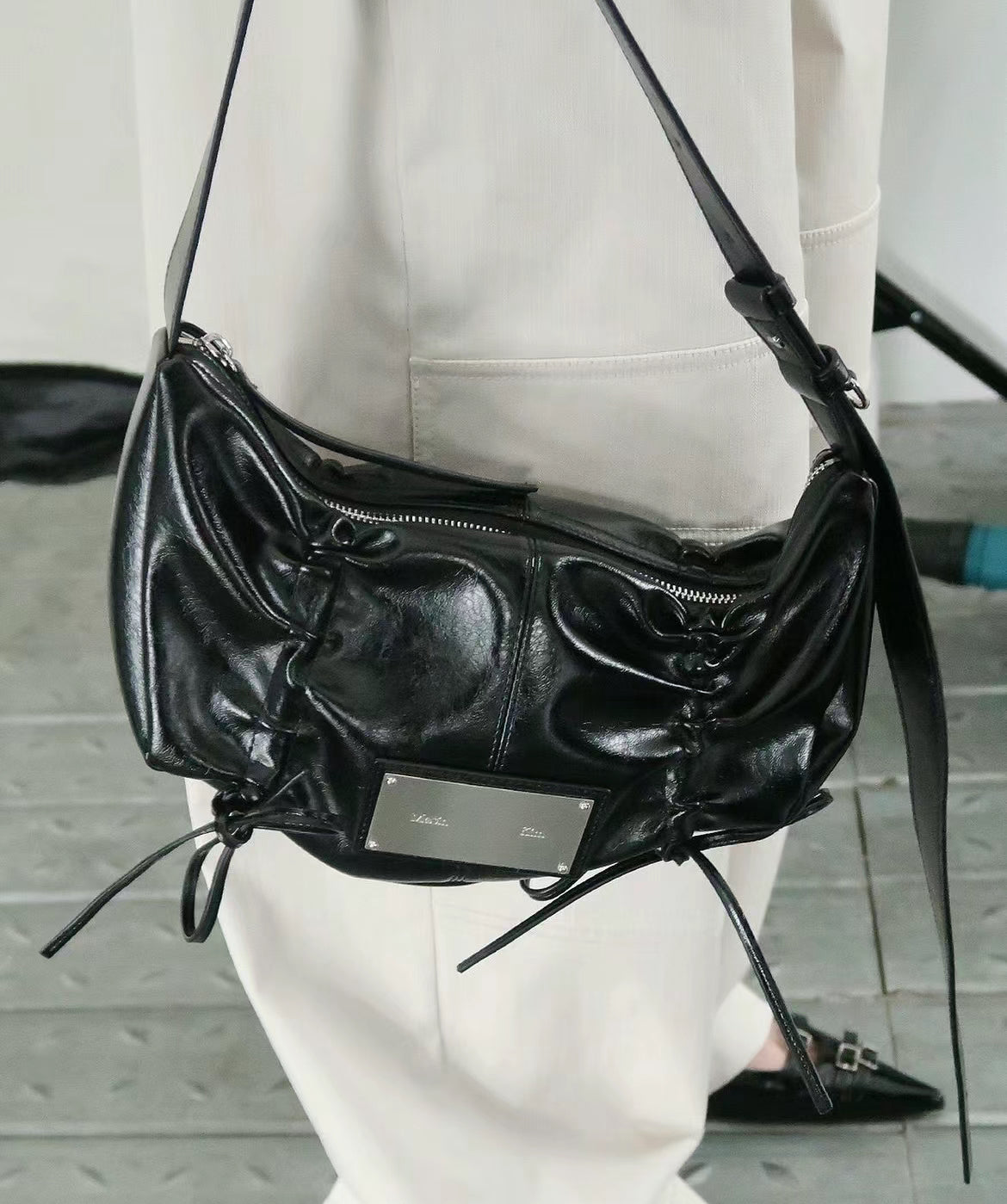 【韓國代購】Matin Kim HALF SHIRRING RIBBON ROUND BAG 蝴蝶結款包