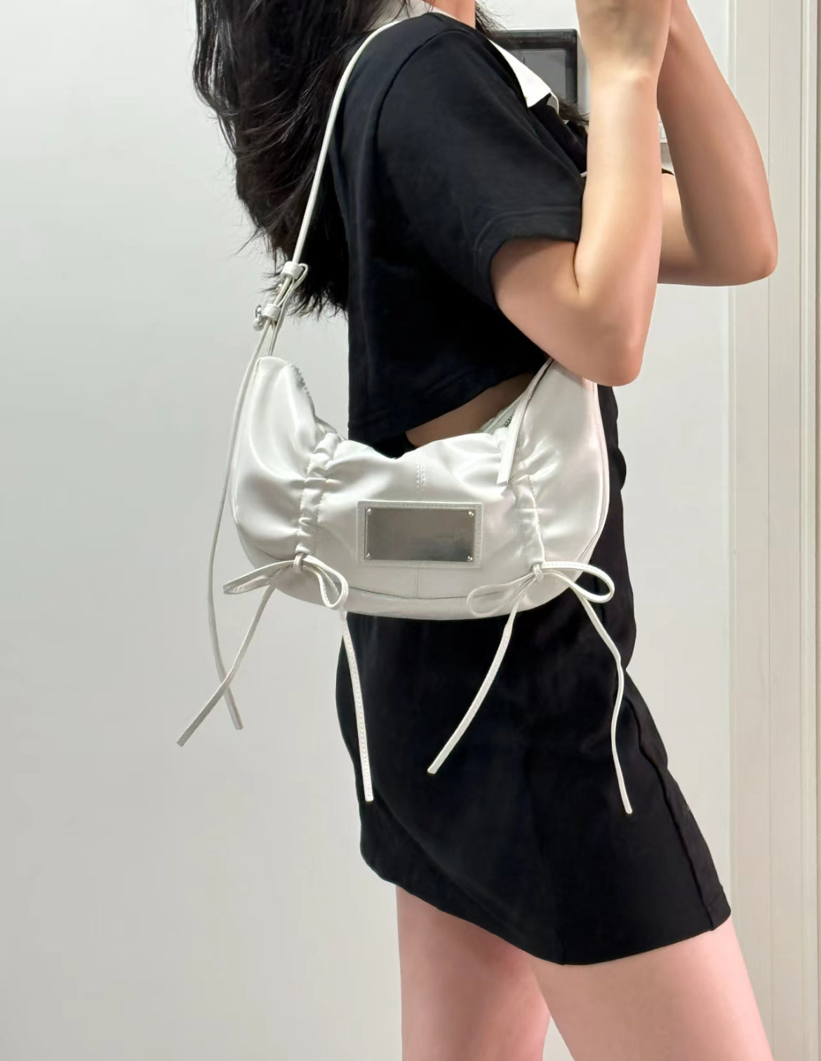 【韓國代購】Matin Kim HALF SHIRRING RIBBON ROUND BAG 蝴蝶結款包